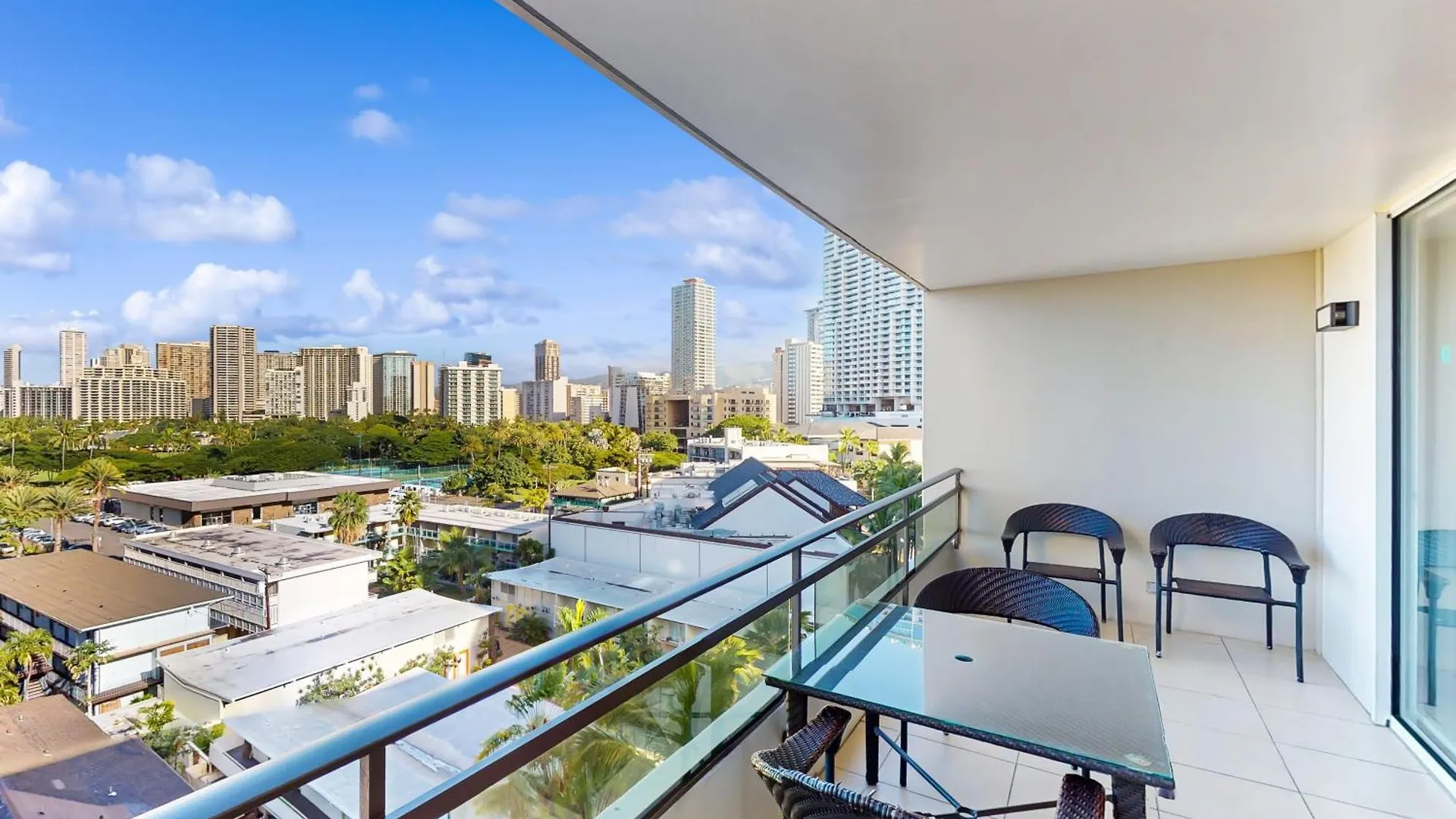 Apartmán The Regency At Beachwalk - Unit 93 Honolulu 0*,  USA